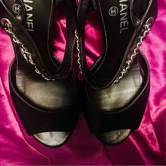 CHANEL CC CHARM CHAINED STRAPPY SANDALS - Picture 12 of 12